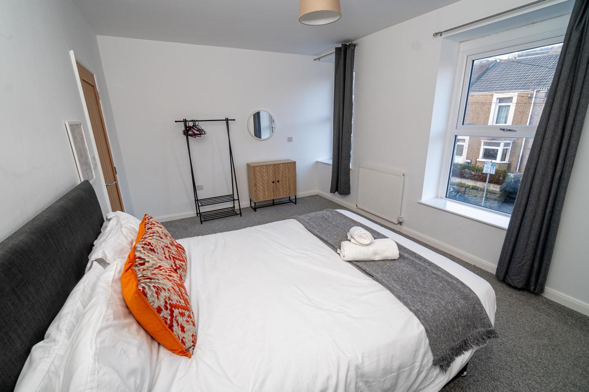 Spacious 3-Bed Near The City Centre Swansea Exterior foto